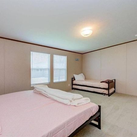 Seaside Serenity - Holiday Home Sleeps 10 Dickinson Dış mekan fotoğraf